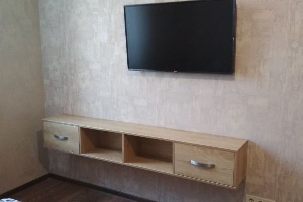 tv-zone-0024E6F7738B-4182-CF52-0C85-46C0A69EF439.jpg